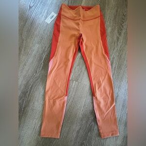 Outdoor voices leggings